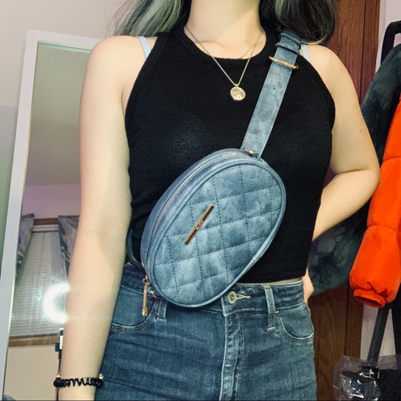 SOLD Aldo 2 in 1 Fanny Pack Belt Bag and Sling - Picture 6 of 6